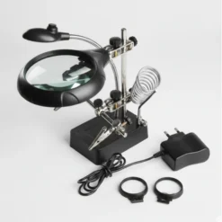 Alternative view of Station de Soudage Multi-Fonctions – Troisième Main de Précision